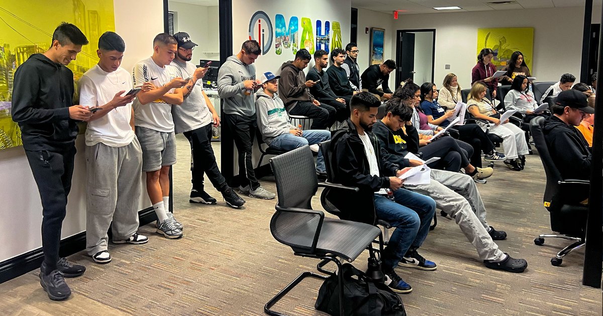 Full room. Big energy. 👀

Big thanks to <a href="/JafferyIns/">JafferyInsurance</a> for having us last night. 🔥