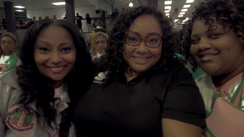 When it’s 🩷💚probate season, but you are coming straight from work🧡🩵… Shout out to  Tau Psi!