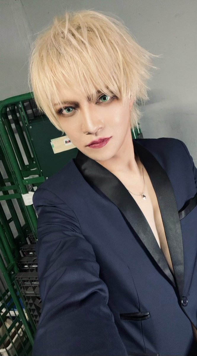 _David_SUI's tweet image. 昨日は2025年ラストステージありがとう。
胸を打つ歌は歌えたでしょうか？
早い時間だったけど、皆しっかり聴いてくれて俺も胸を打たれました。
GE+IM10周年おめでとうございます。