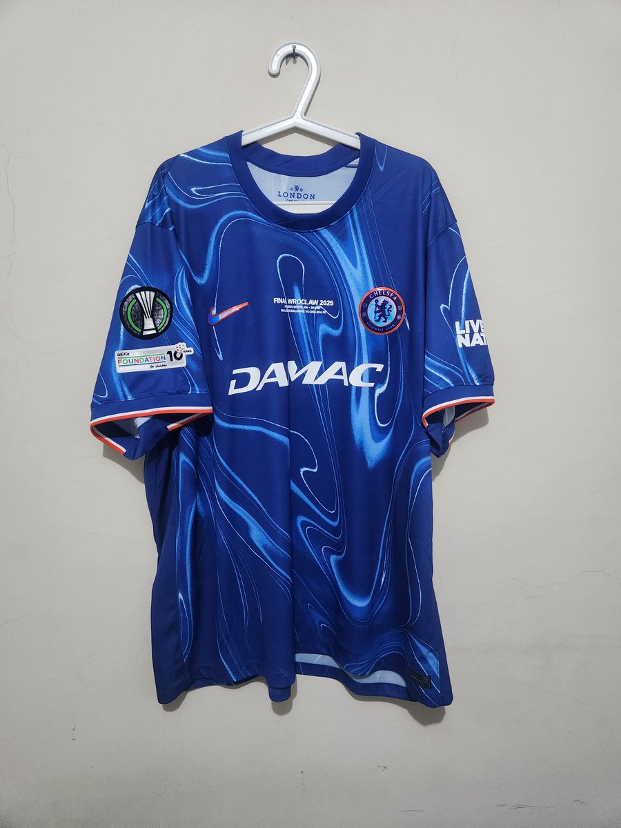 agung_armanda_p's tweet photo. #jersey4sale chelsea home 24/25 replica, bnwot, size 3xl, patch ori, nns + chelsea fodtion ori, damac remake, live nation remake, price 1.5jt, wa 085221419479 @Jerseyforum @IJstore_id https://t.co/UMMh1BazeW