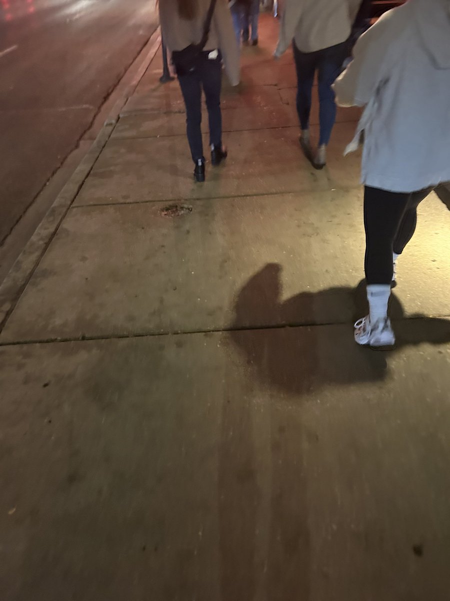 BruceWhite22's tweet photo. Just a diabolical 3 man formation why don’t u ladies just go ahead and take up more of the fucking sidewalk https://t.co/wB0jL3fC4y