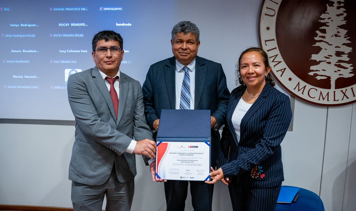 OSINERGMIN's tweet image. #BuenasNoticias | ¡Ganamos! Osinergmin obtuvo el primer puesto en el Concurso Internacional de Datos Abiertos 2025, en la categoría de Organismos Públicos Técnicos. Un logro que nos consolida como referentes en transparencia, apertura y participación ciudadana.

Este…