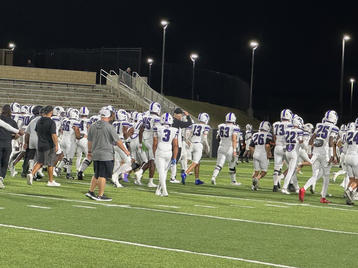 DerrellOliver's tweet image. UIL 6A Playoffs ..Round 1.   Here we go Willis  vs Westfield.  🏈🏈 ⁦@SpringISD⁩ ⁦@SpringISDAthl⁩
