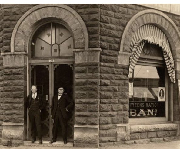 Today was a huge step for our family and our bank! When I joined 16 yrs ago, I had to sell our original bank building to reduce our RWAs. Huge regret. Today, we repurchased our 1901 historic property!