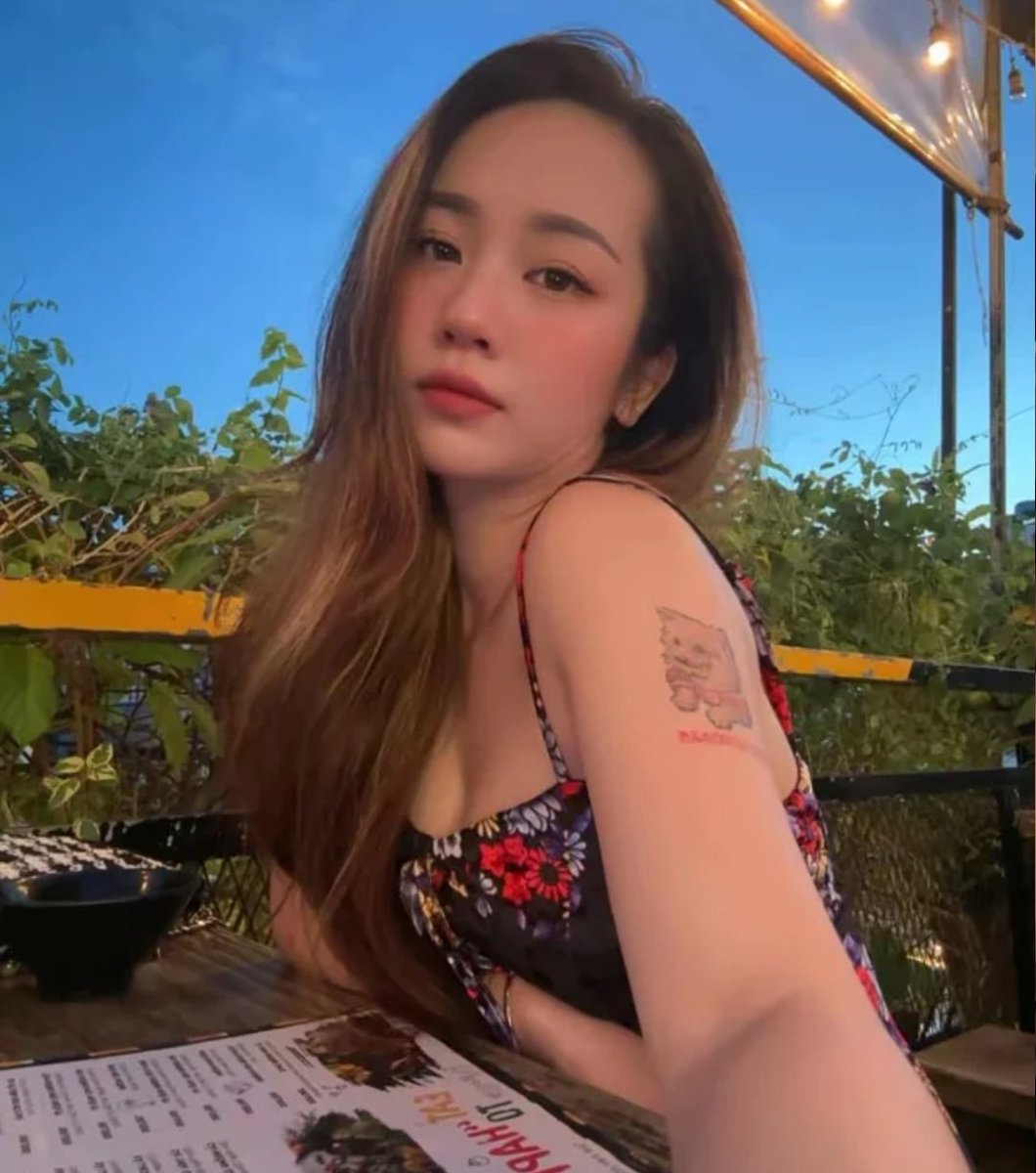 carolmillender's tweet photo. Bạn không thể “ổn” mọi lúc.
Nhưng bạn có thể học cách tự vực mình dậy sau mỗi lần vấp.
Sức mạnh thật sự đến từ nội tâm.
Và nội tâm mạnh mẽ được tôi rèn qua thử thách. https://t.co/9CoiJo8bAs