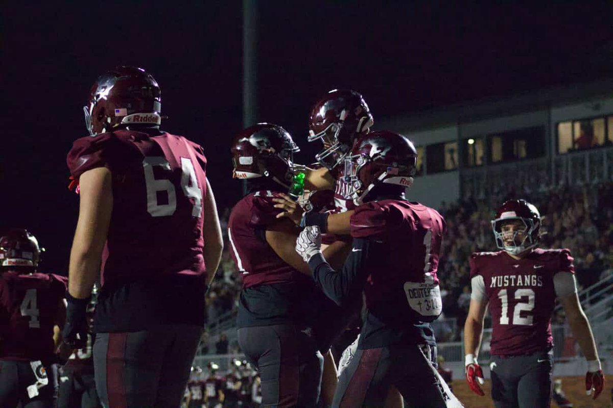 Salina Central earned a hard-fought 49-24 win over Salina South in a game that was much closer than the final score shows. South actually led 17-14 before the Mustangs took control and closed things out strong. Under HC Marc Sandbo, Central has been impressive all season, and now