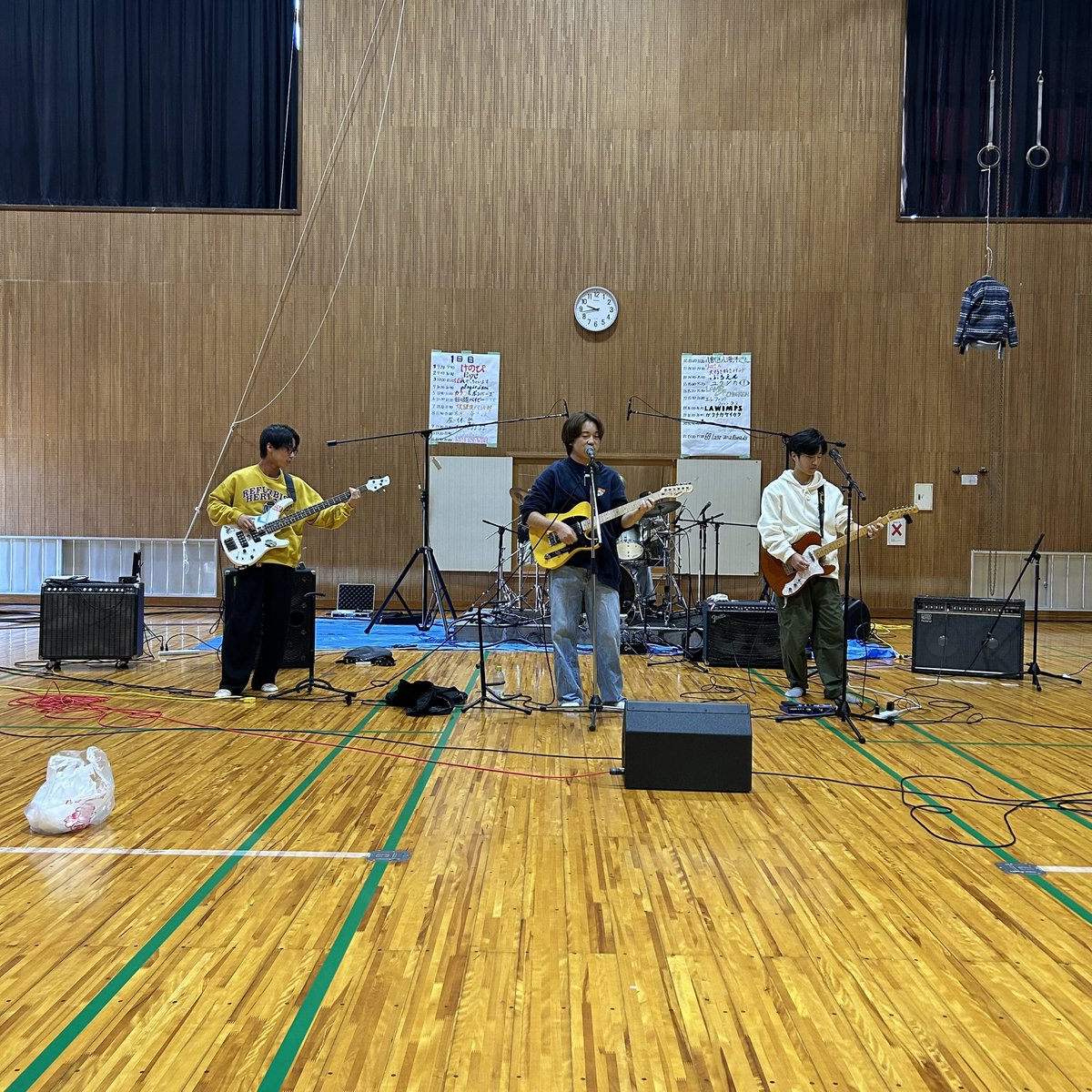 akkn_info_'s tweet photo. 清花祭ライブ1日目始まりました！
ぜひお越しください💁‍♀️✨

📍小体育室
🕐9:30〜17:30 https://t.co/e8vm9zFp6A