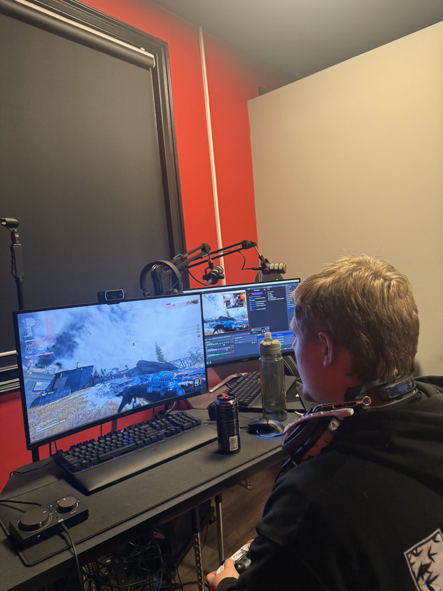 My Goat <a href="/Skothyy/">Wesley</a> 🐐

48 Hours Strong 🥶

twitch.tv/skothy

#blackops7 #stormthefortress #CallofDuty