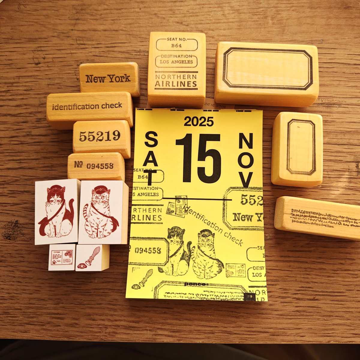 ke_co_ltd's tweet image. おはよぉございます

今日もあさからハンコ遊び

イメージ通り上手くおせたひはそれだけで今日1日いいこと起きそうだなって思います

さてお仕事いってきまーす

 #今日のはんこ
猫の郵便配達屋さん
@n_e_m_u_n_o_k_i 
@Via_Carousel 

それ以外の枠と文字はんこ
ごち工房さん

 #日めくりはんこ