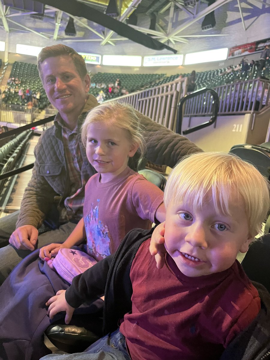 #DisneyOnIce