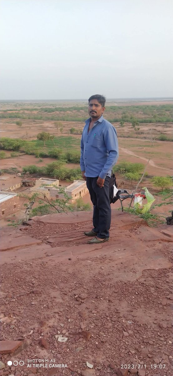 सभी भाई बहनों को गुड मॉर्निंग सुबह सुबह रा राम-राम सा🙏

#GoodMorningEveryonefollowers