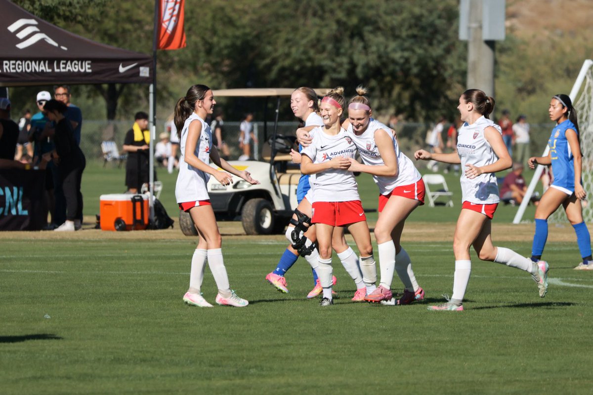 WSAU17ECNLGIRLS's tweet photo. 2-0 DUB over Stanislaus United FC 🎉

First goal by @Kiercey8. Second by @SadieTrotter27, a header goal with the assist off a corner from @addison_harlow. 

@ECNLgirls PHX Game #2 at 3:20pm vs COSC ECNL on Field 18!!! https://t.co/a1IDwsrzoq