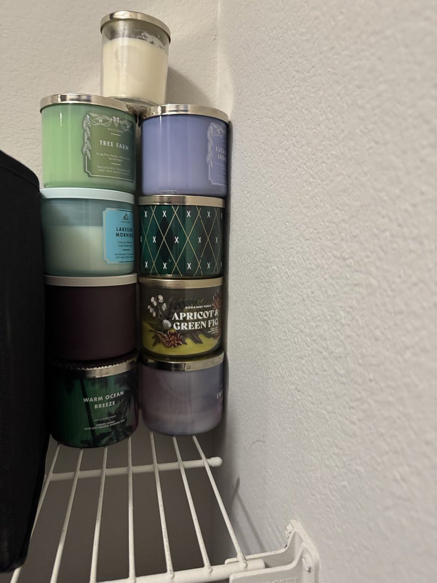 whodfislee's tweet image. i think i have a problem but my collection is growingggg