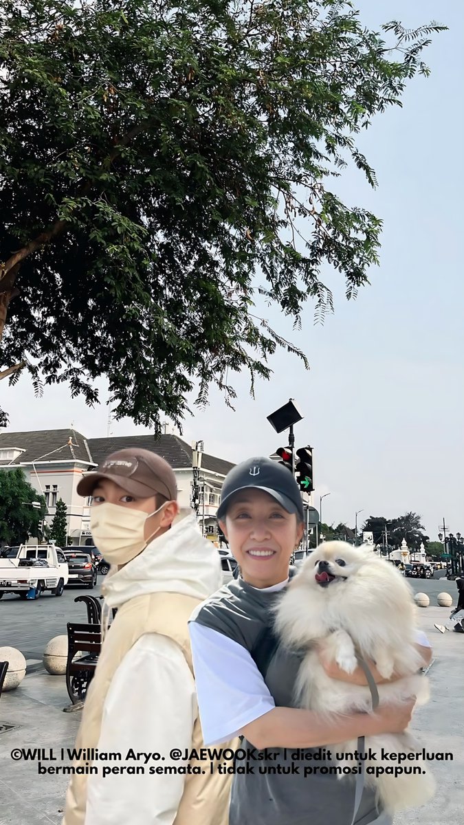 SAESTUJAWI's tweet image. ᅠ
ᅠ
ᅠ
ᅠ
ᅠ
𝐖𝐢𝐥𝐥𝐢𝐚𝐦 𝐀𝐫𝐲𝐨, 𝟏𝟗𝟗𝟖.
Belum umur tiga puluh tahun tapi sudah diberondong ibu agar cepat cari jodoh tiga puluh kali pertanyaan dalam satu hari. Kalau kalian bagaimana?

ᅠ
ᅠ
ᅠ
ᅠ
ᅠ