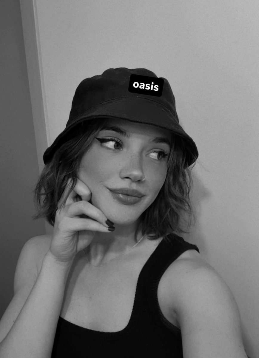 bueno tocará caer así con un papel pegado al piluso gente nos vemos en los lugares donde suena el rock