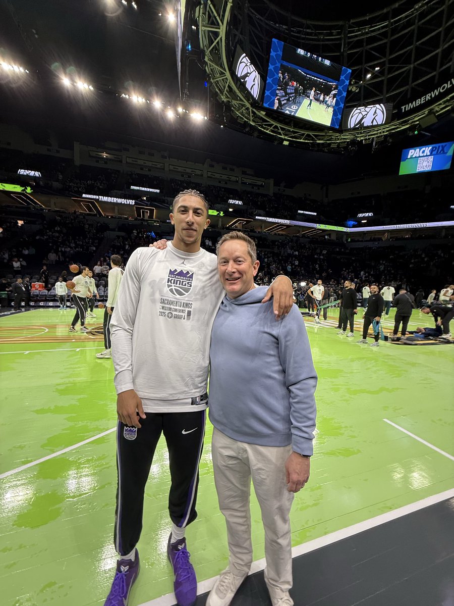 Let’s go <a href="/NiqueOtn/">otn_nique</a> !! Love watching your dreams come true! #TeamTogether