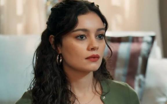 giometricks's tweet image. O enredo da protagonista proletariada se vingando dos patrões&amp;gt;&amp;gt;&amp;gt;&amp;gt;&amp;gt;&amp;gt;&amp;gt;
#TresGracas