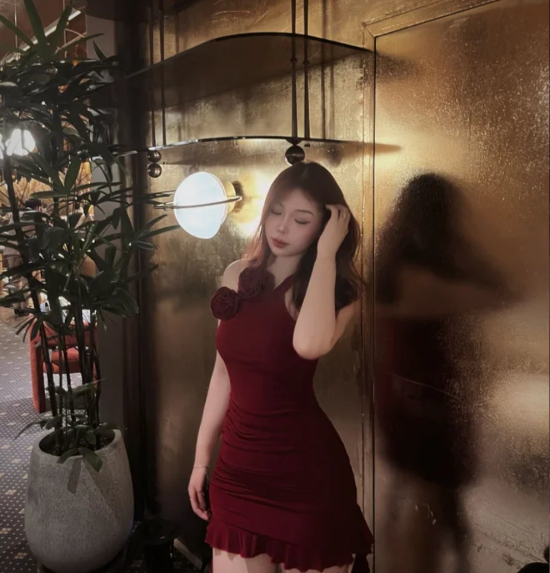 AmoraValdezz's tweet photo. Hãy tử tế, nhưng đừng để ai lợi dụng lòng tốt của bạn.
Ranh giới rất quan trọng.
Bạn có quyền nói “không” với điều làm bạn mệt.
Giữ năng lượng cho người xứng đáng. https://t.co/56wKWjTVQA