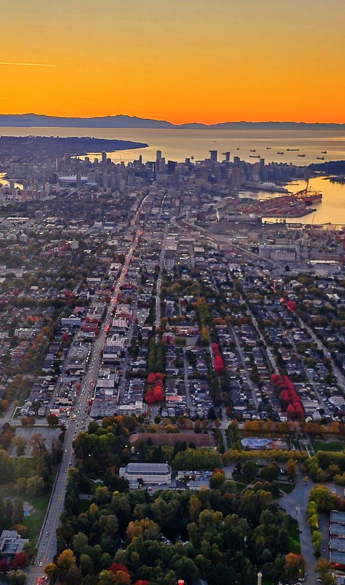 TrishJewison's tweet image. Friday afternoon photo dump around #Vancouver 📷