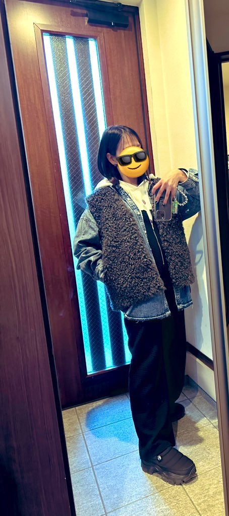 tgetgek's tweet photo. おひさしぶりのグッズコーデ🫡✨
MAPPA×バレーボールの試合だったので
米津さん(宝石パーカー）しのばせていったよ💎
アリーナ内で大音量で流れるIRIS OUTは若干LIVEを彷彿とさせるし、Timeout中に流れるポチタの映像にも沸いて、よちよち歩きの着ぐるみポチタがかわいくて…ぜんぶご褒美でした🧡 https://t.co/dbylPt41zR
