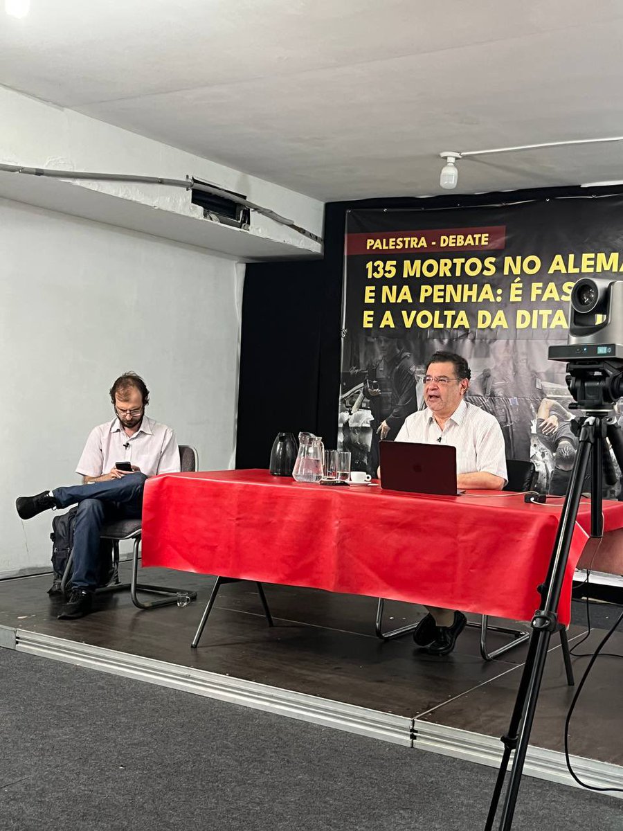 benjaminperet_'s tweet photo. DEBATE NO CCBP-SP: A CHACINA NO RIO DE JANEIRO — FASCISMO E A VOLTA DA DITADURA

A chacina no Alemão e na Penha deixou 135 mortos e escancarou a brutalidade do Estado contra a classe trabalhadora.

📺 Assista na Causa Operária TV: https://t.co/C5RBwDbTPo https://t.co/hQRZ05Y0SL