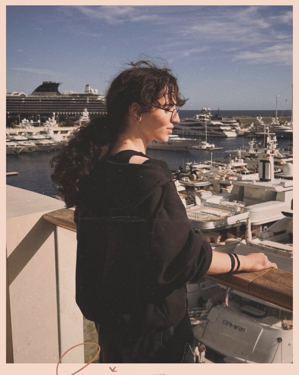 Mooquette tweet media