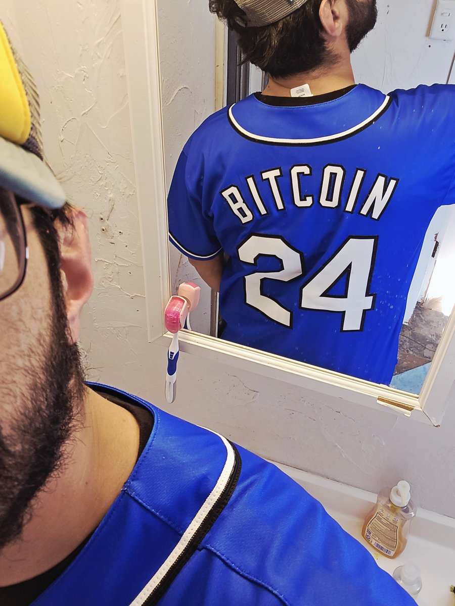 MiggyCryptoX's tweet image. Day 72 of posting a picture in a different crypto shirt, every day: 

Rockin&apos; with the OGs of Bitcoin Payment 😎 @BitPay x @TheBitcoinConf 2024

(1/2)