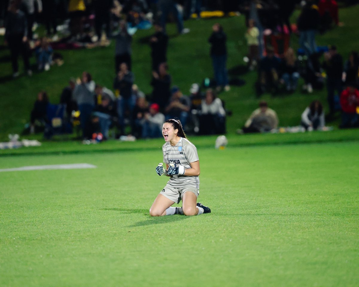 We are 𝗺𝗼𝘃𝗶𝗻𝗴 𝗼𝗻 🤗