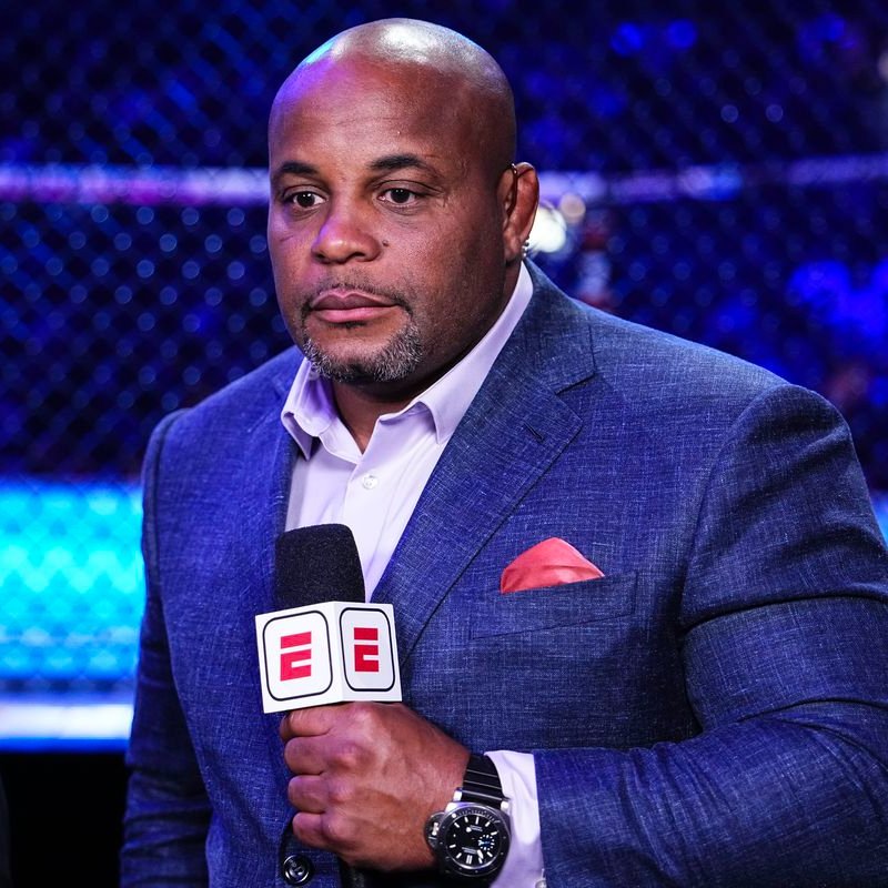 THE MMA GURU tweet media