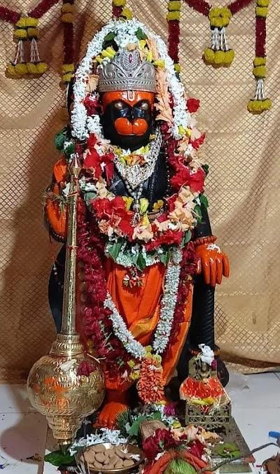 🙏 जय श्री राम 🙏
🌹दिन की शुरुआत प्रभु दर्शन से🌹
श्री  रुद्रवीर हनुमान मंदिर, लिंगराज नगर, जयपोरेक, कोरापुट, उड़ीसा में विराजमान श्री हनुमान जी महाराज के दिव्य दर्शन। प्रभु की कृपा से आज का दिन शुभ एवं मंगल मय हो। श्री सीतारामजी महाराज सबका कल्याण करे।
🙏सुप्रभात🙏