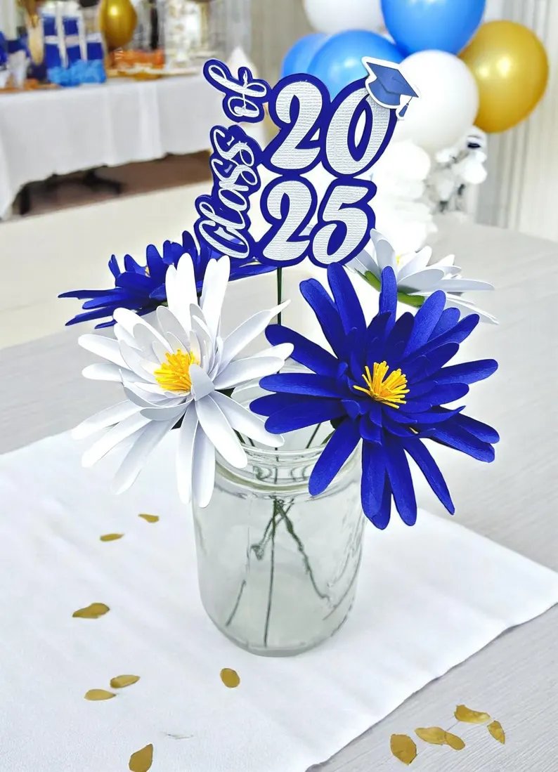 Check this out from Angelica at <a href="/Athyme2beecomfo/">Angelica</a> and her shop on #Etsy

Graduation Paper Flower Bouquet: Class of 2025 Keepsake
etsy.com/listing/430267…

#partysupplies #starseller #etsyshop #handmade #papercraft