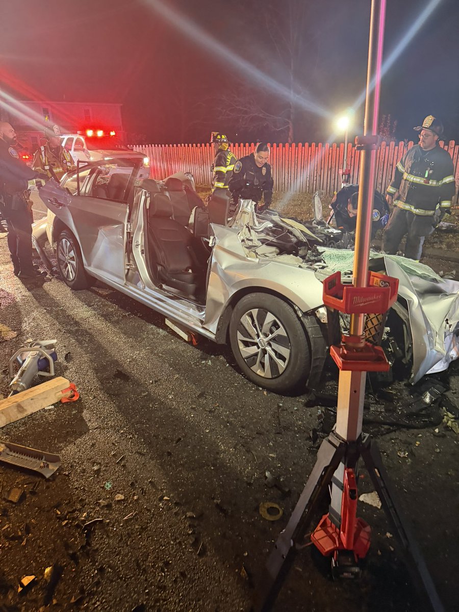 NewtownCTFire's tweet photo. The scene was upgraded to an extrication. Firefighters worked with Newtown Ambulance and Danbury Paramedic to extricate the patient and all patients were transported to Danbury Hospital. https://t.co/k9inNB4aNK
