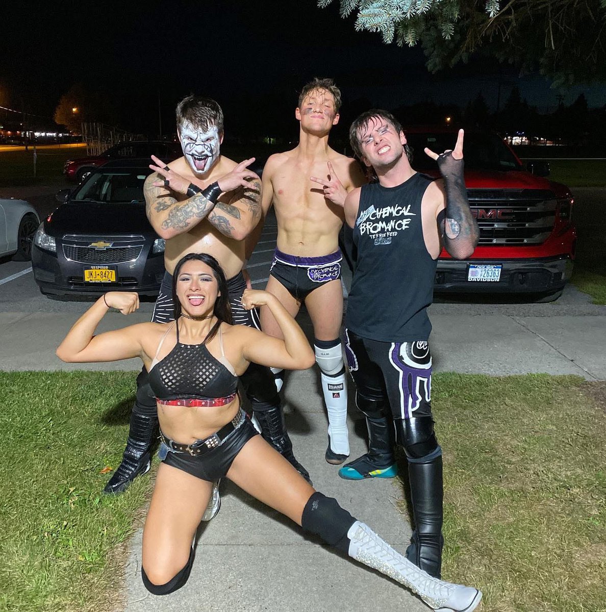 1UpWrestling's tweet image. Friends,  we seriously want to ask you to check out our latest show on @indiewrestling .  It features @TheMooseNation against @DonTheFreeze in the main event.  It also features @MikeSkyros @DelmiExo @NewWaveCheech @JermaineMarbury @The_PowerSnake and many more of our popular…