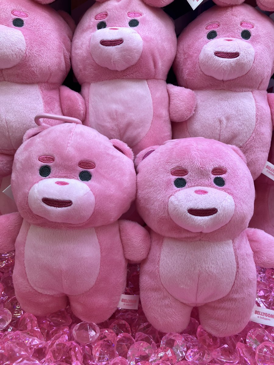 Taito_kururu's tweet photo. 🧸【新景品のご紹介】🧸

韓国で大人気🇰🇷

BELLYGOMから✨
がまぐちポーチが登場です🧸

#BELLYGOM　がまぐちポーチ https://t.co/kgGPjj2F4p