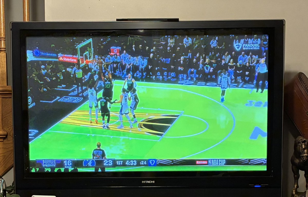 Holy crap. Who in their right mind thought this lime green flour was a deal??? #Ugly #timberwolves #HurtMyEyes #whatWereYouThinking #Ish