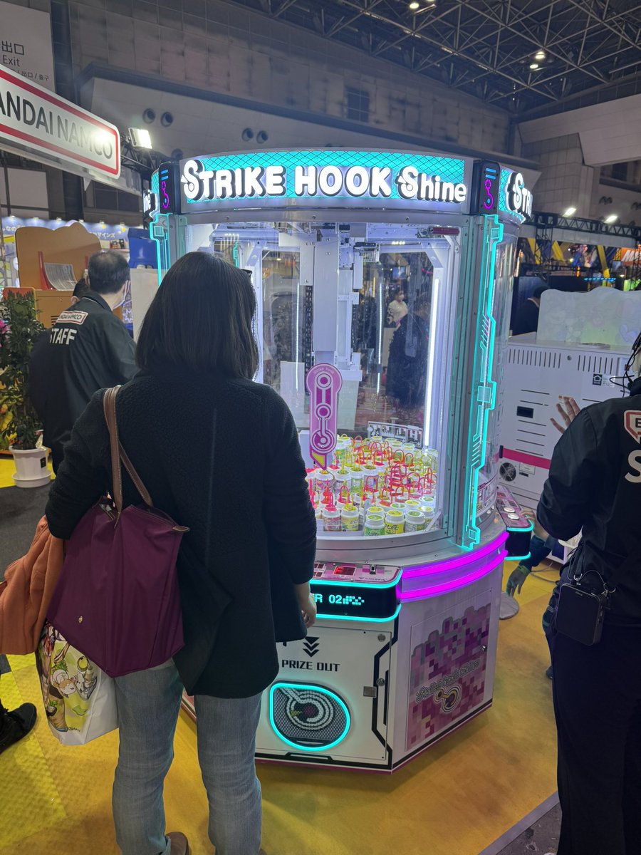 ゲーセンで獲得したものです。 バンダイナムコテクニカさんでは、 プライズフリープレイの他