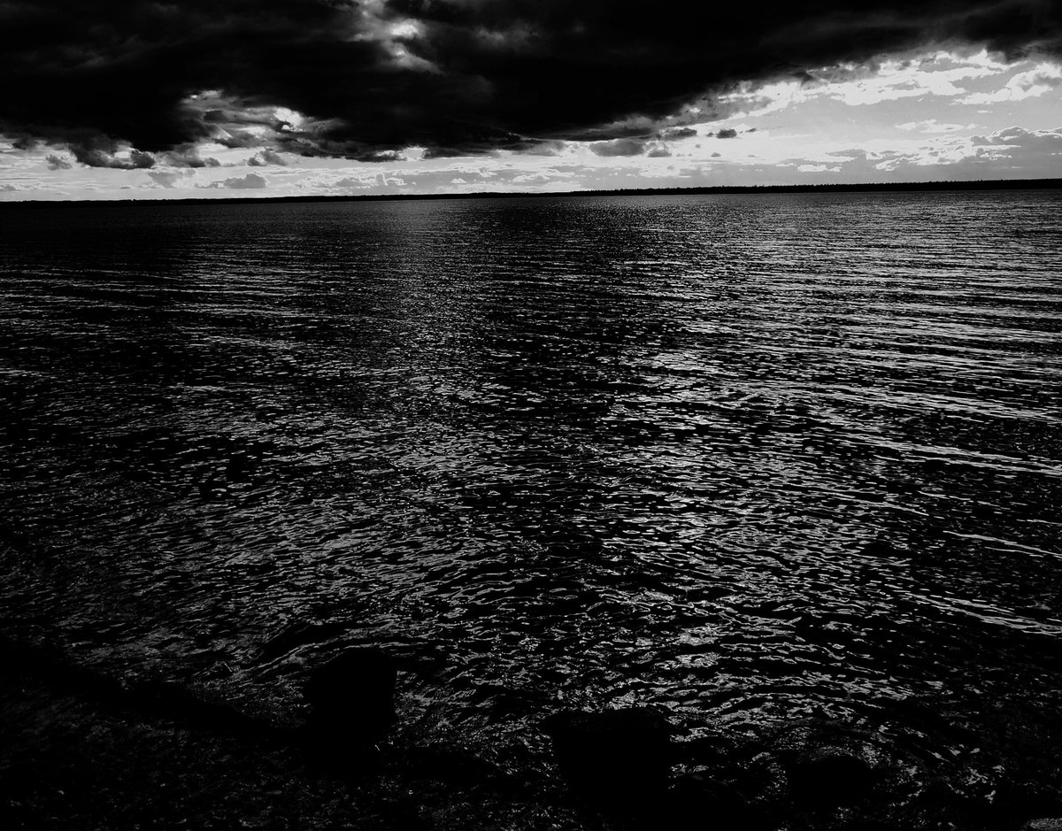 Because water

That sound
tumbles in my mind...

(My 📸)