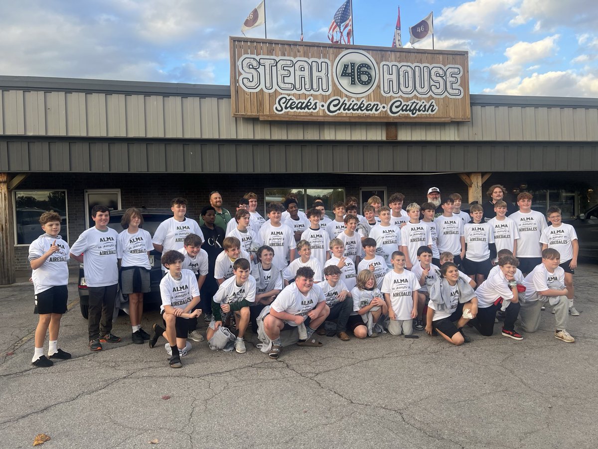 Alma_fball's tweet photo. Undefeated 7th grade Airedales celebrating with steak, awards, and a bonfire.  Thanks to all the amazing parents who provided everything.  And thanks to 46 Steak House for hosting! https://t.co/ufIHauZlar
