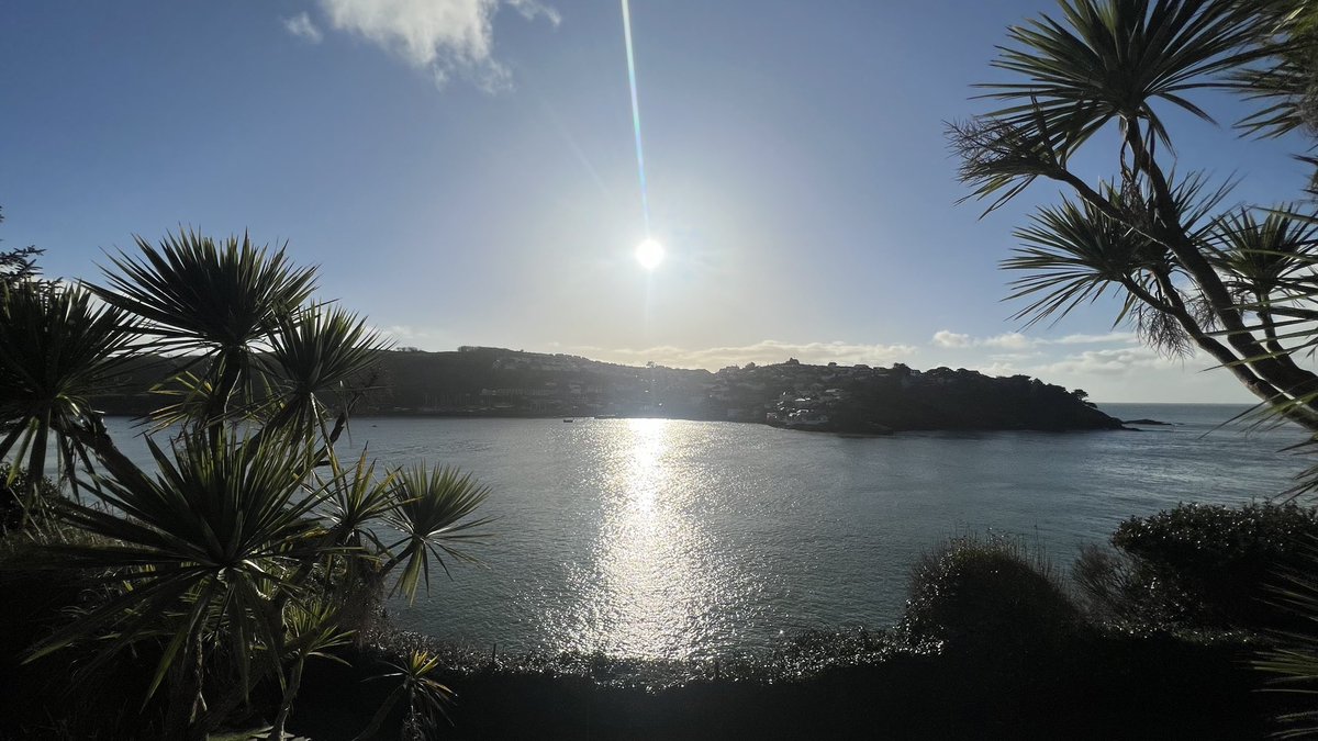 wapple15's tweet image. #ShadowsReflects #Fowey 🏴󠁧󠁢󠁥󠁮󠁧󠁿