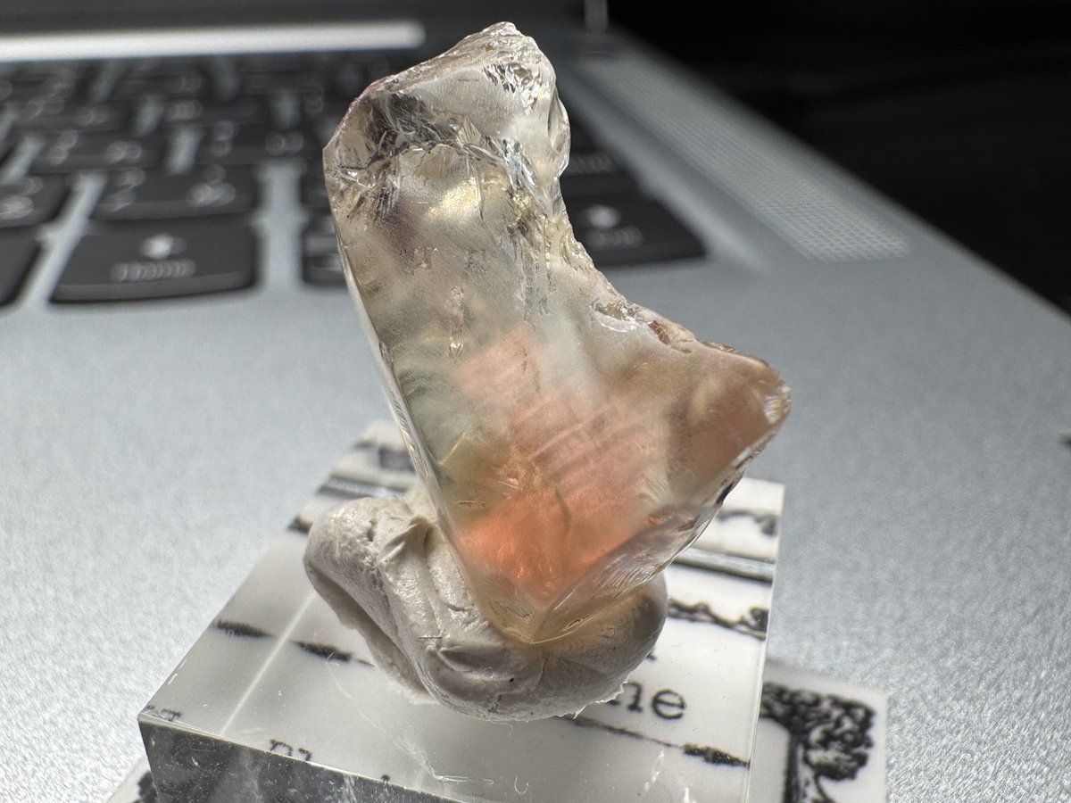 青と風景の石コレクター まき (@penguin_mineral) / Posts / X