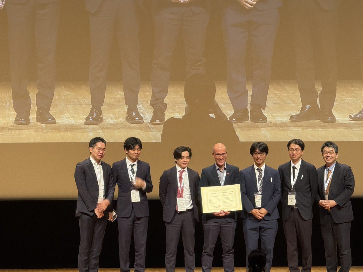 DrYujiUehara's tweet photo. Reflecting on 🇯🇵 Lung Cancer Society meeting. Always great to learn novel ideas and inspiration from giants and catch up with friends, mentors, and mentees. That’s why I love belonging to 🫁 #LCSM @CharlesSwanton @M_Torasawa  @stephanieplsaw @hiroto_pulm https://t.co/gjsGDNsfNJ