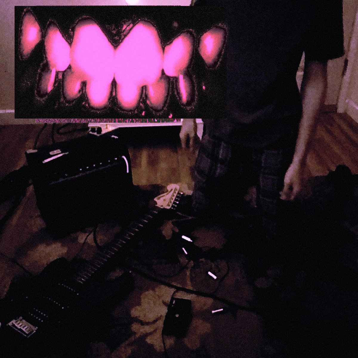 piercmyeyesopen's tweet image. How do i blow up omg do people even like alt rock anymore #howtonetwork #networking #payola #nepobaby #music #musictwt #ug