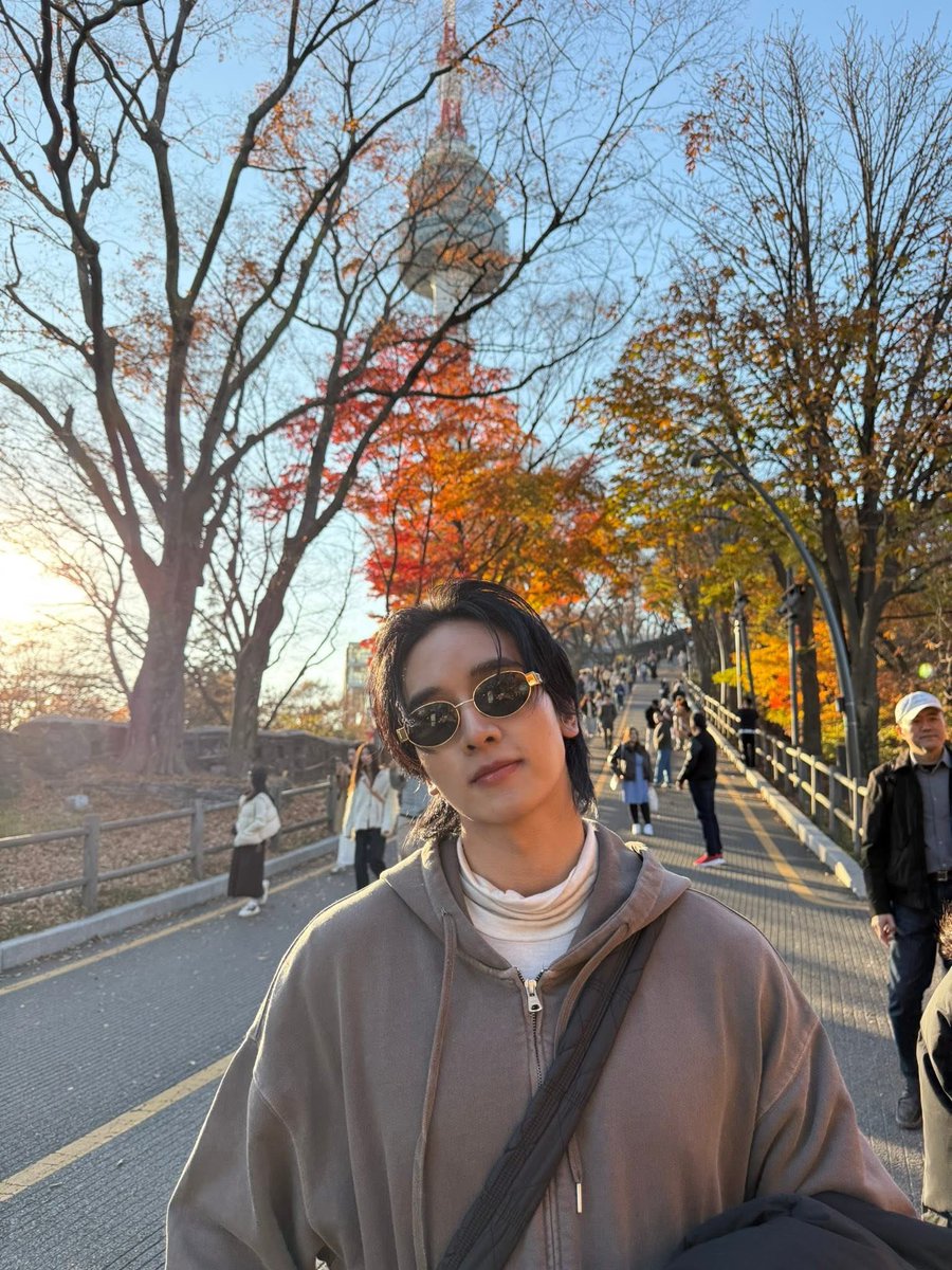 kongthap_home's tweet image. Good Morning Saturday ~ have a nice weekend krub ☺️🍂🍁

#kongthappeak #กองทัพพีค 
#ocean #픽 #王阳情 
#kongthap_home 
#alwaysupportpeak