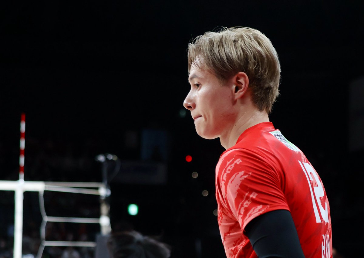 高橋 藍 選手 UNDER ARMOUR サンバード シャツXL Amazon | HALASRTB