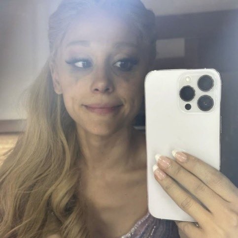 xcowboygeniusx's tweet photo. as a certified crier myself i get her so bad https://t.co/mVEZj75umJ