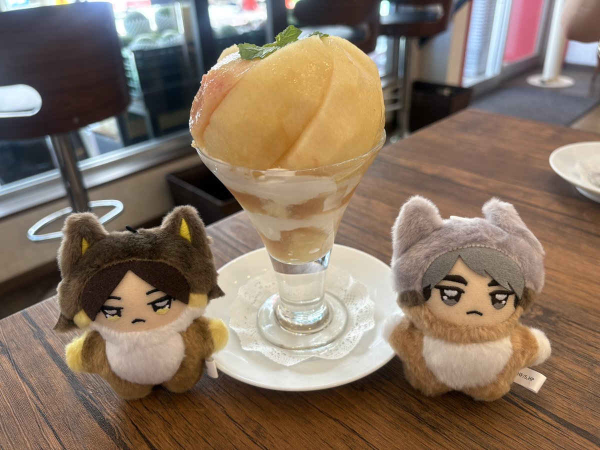 teappll's tweet photo. 夏の桃活🍑

#うちのちみけも https://t.co/JEhOfP4UgU