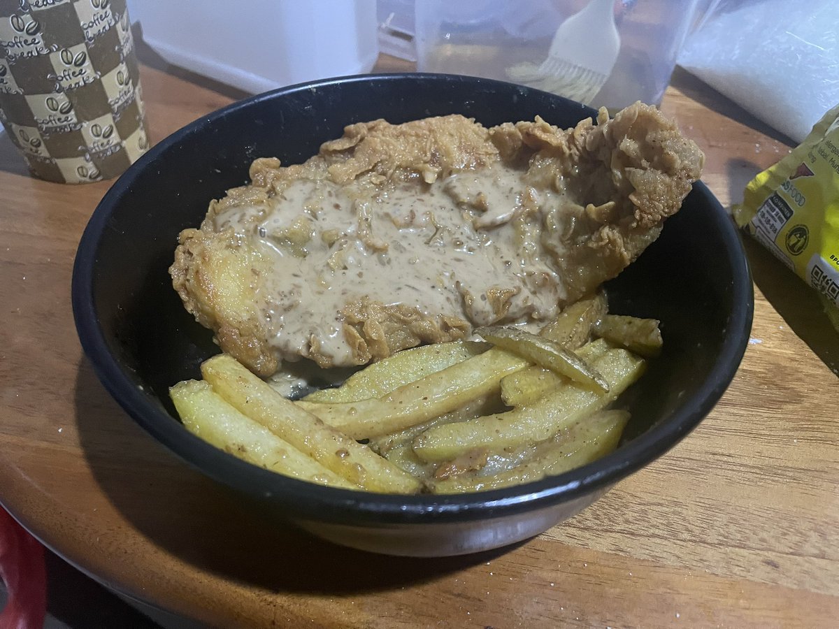 kuOnVT's tweet image. aku cf
c - chips
f - fish

🥹🥹🥹🥹🥹🥹