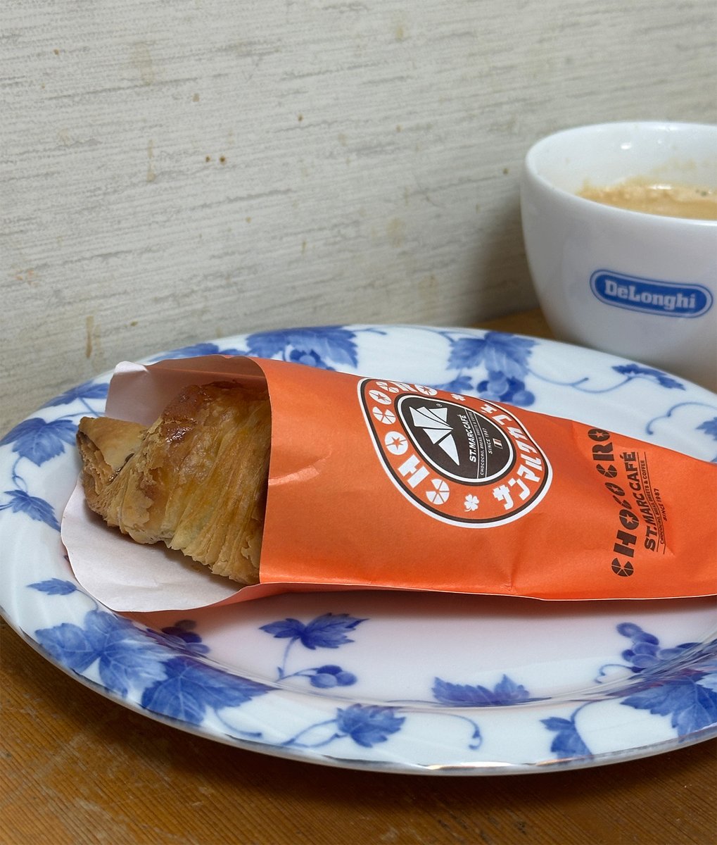 mactechlab's tweet image. そういえば、朝食後４時間ほど経ったときブラックコーヒーとチョコクロを食べて心のエンジンを始動させました🥰
#mactechlab