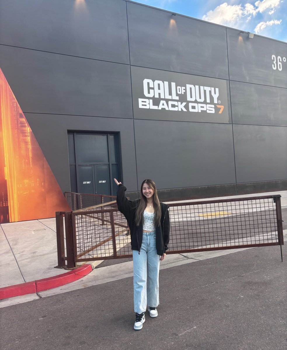 thank you to <a href="/CallofDuty/">Call of Duty</a> for giving me TEN MORE copies of Black Ops 7 to give away to you all! 

to enter:
• follow <a href="/Kaiiamii/">Kaiamii</a> + twitch.tv/Kaiamii
• like + retweet this post
• tag a friend you will be grinding #BO7 with

codes are for steam only!!