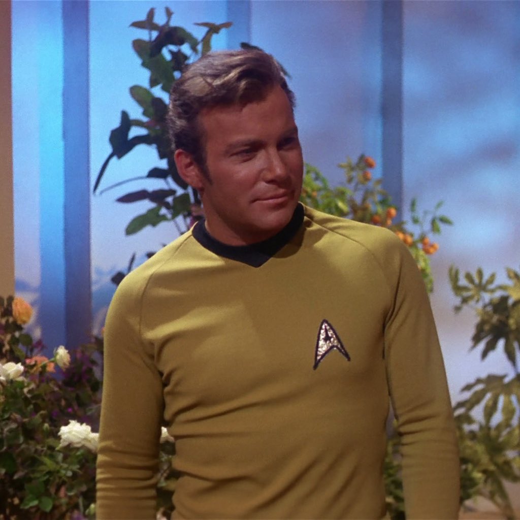 trekshipss's tweet photo. the star trek ship of the day is: jim kirk x arthur morgan

submitted by: anon https://t.co/VOzSwIdNMA